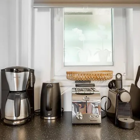 Cozy&stylish At The Eastern Railway St. W Balcony Apartamento